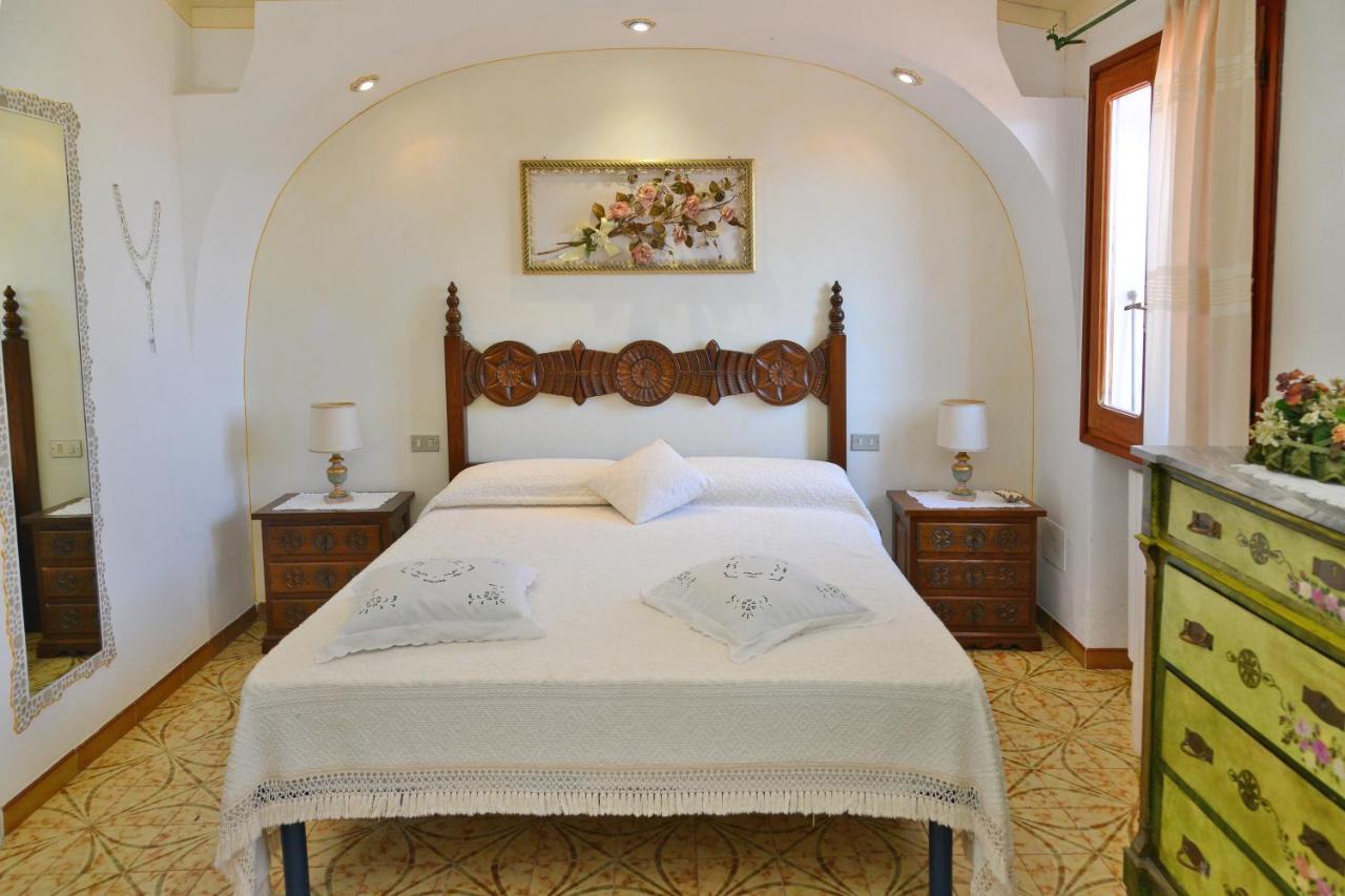 Case Vacanze La Conia Cannigione Dış mekan fotoğraf